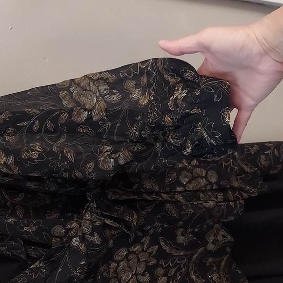 TORRID Chiffon Layered Tie Front Surplice Tunic in Black And Gold - Picture 8 of 15